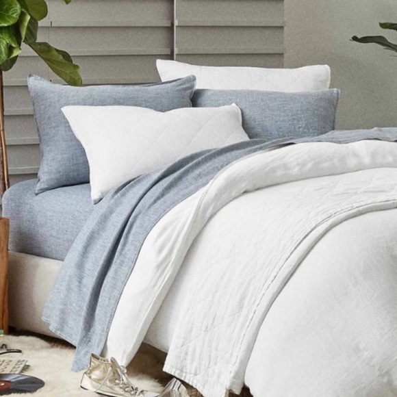 Brooklinen Queen Linen Flat Sheet Heathered Blue - Picture 1 of 5